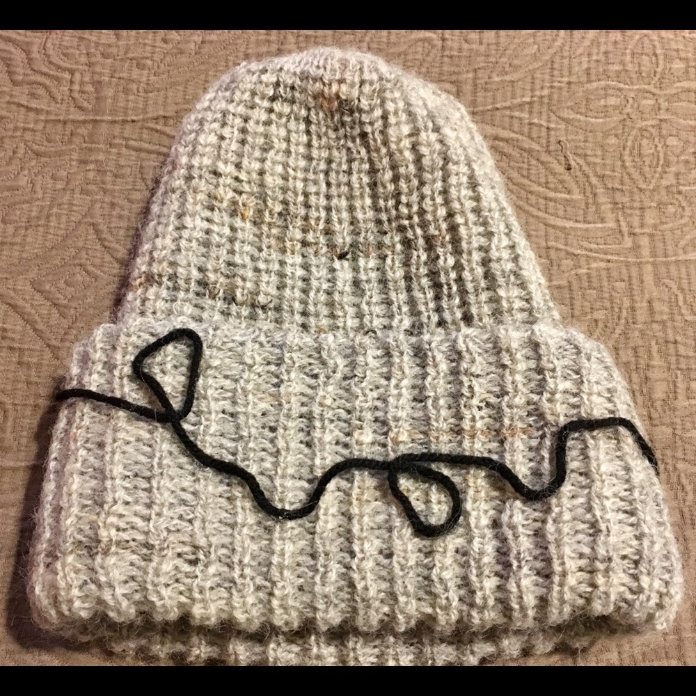 PURE VIRGINS WOOL HAT !